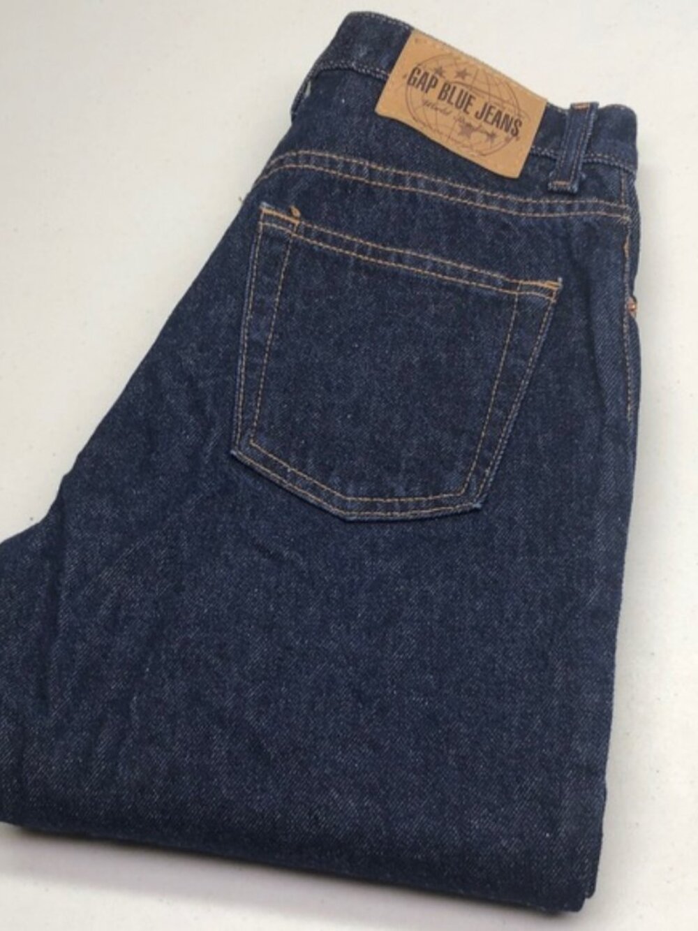 LIKE NEW GAP ORIGINAL FIT SLIM JEANS 2/26x28 MADE IN CANADA 🇨🇦
